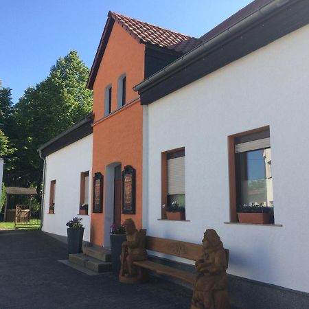 Pension Zum Alten Gasthaus Haensel Krauschwitz Екстер'єр фото