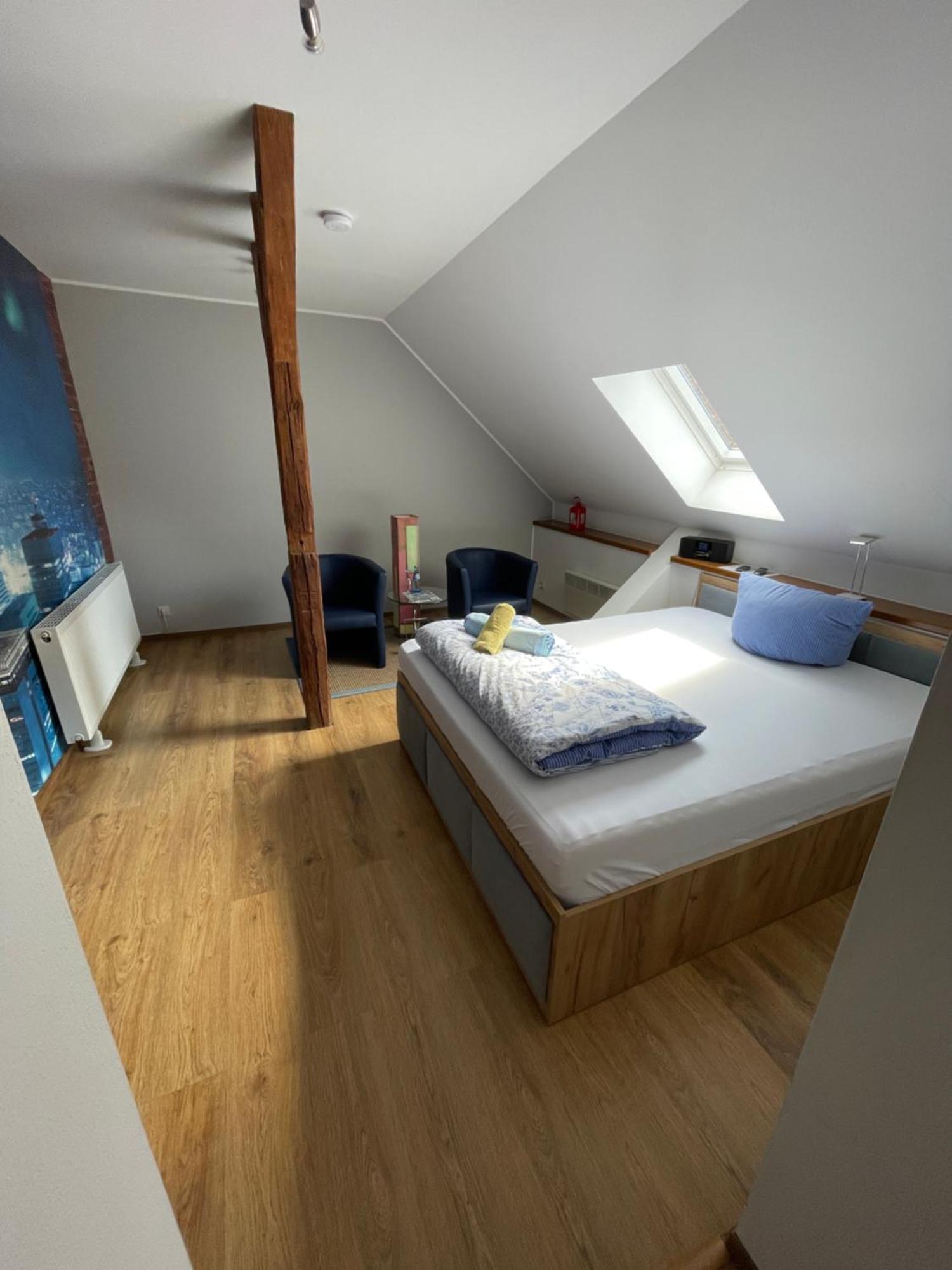 Pension Zum Alten Gasthaus Haensel Krauschwitz Екстер'єр фото