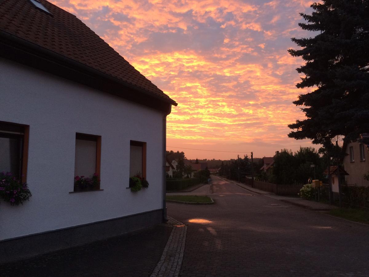 Pension Zum Alten Gasthaus Haensel Krauschwitz Екстер'єр фото