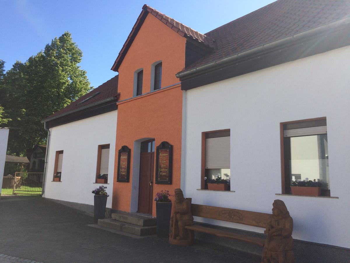 Pension Zum Alten Gasthaus Haensel Krauschwitz Екстер'єр фото